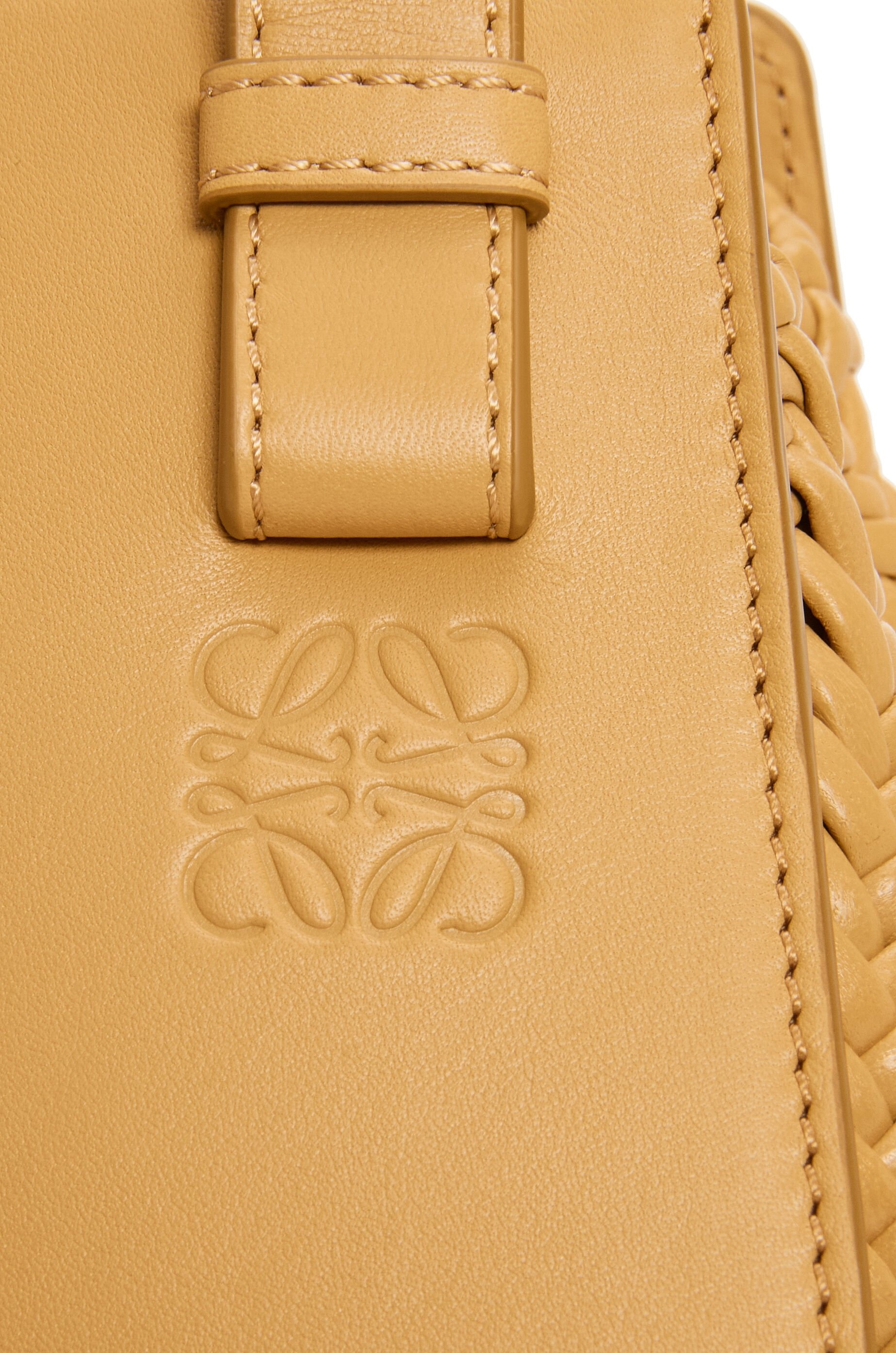 Compact Hammock bag in calfskin - 9