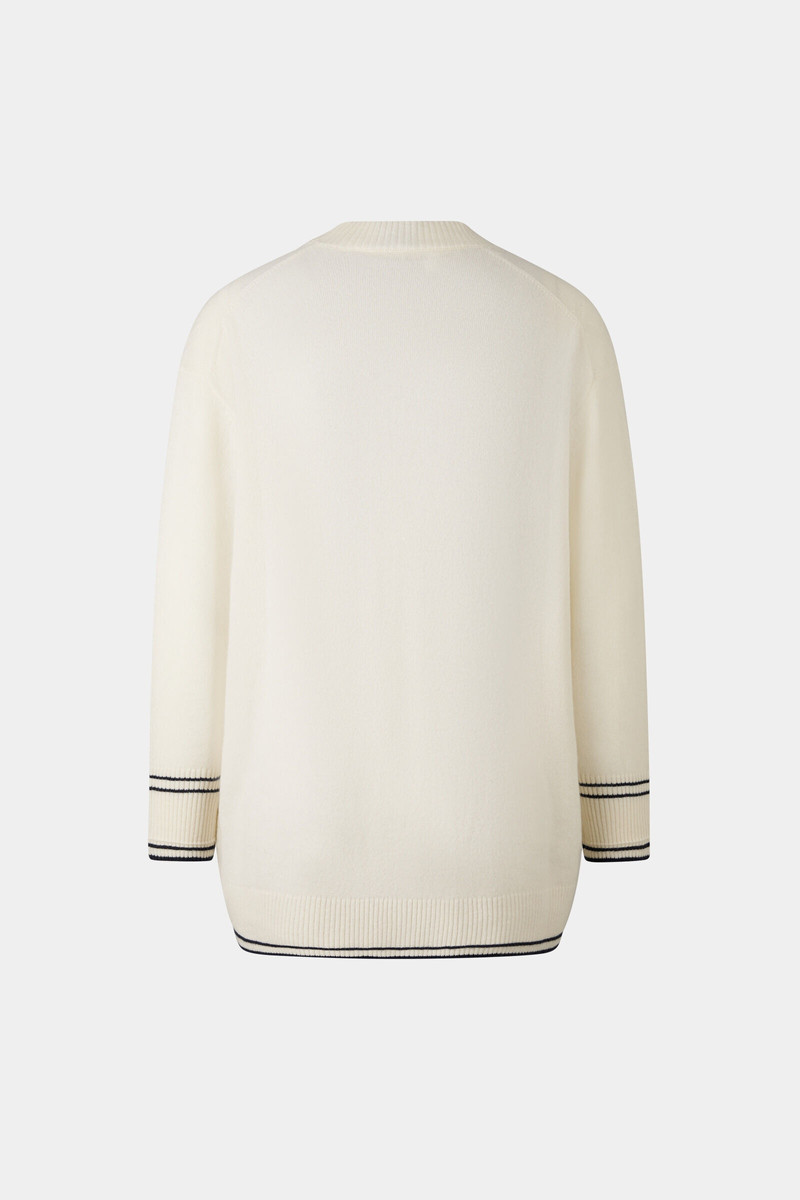 Cardigan Cherry in Cream 7