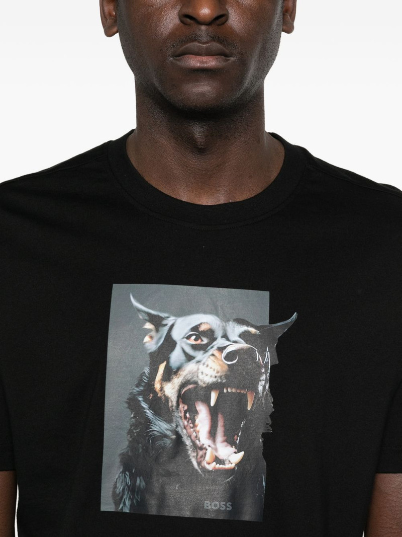 graphic-print T-shirt 5