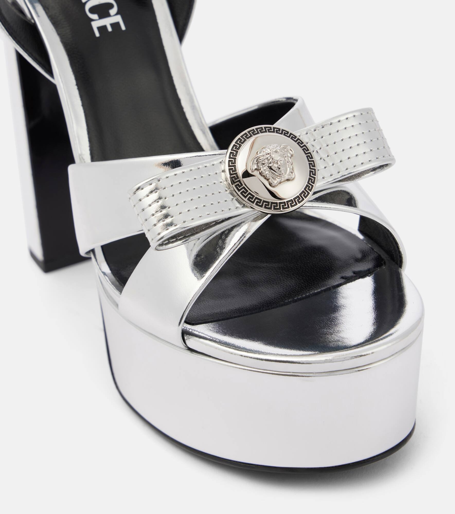 Gianni Ribbon 140 metallic leather sandals - 5