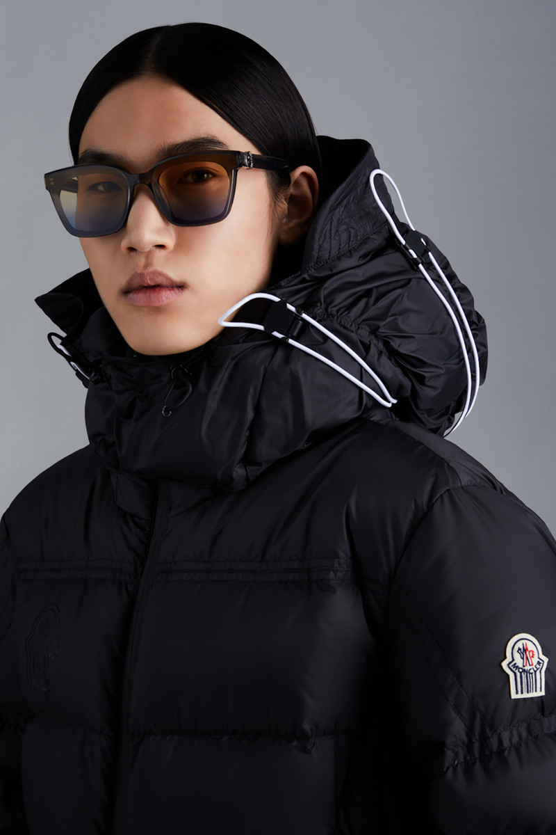 Moncler Swipe 3 Mask Sunglasses outlook