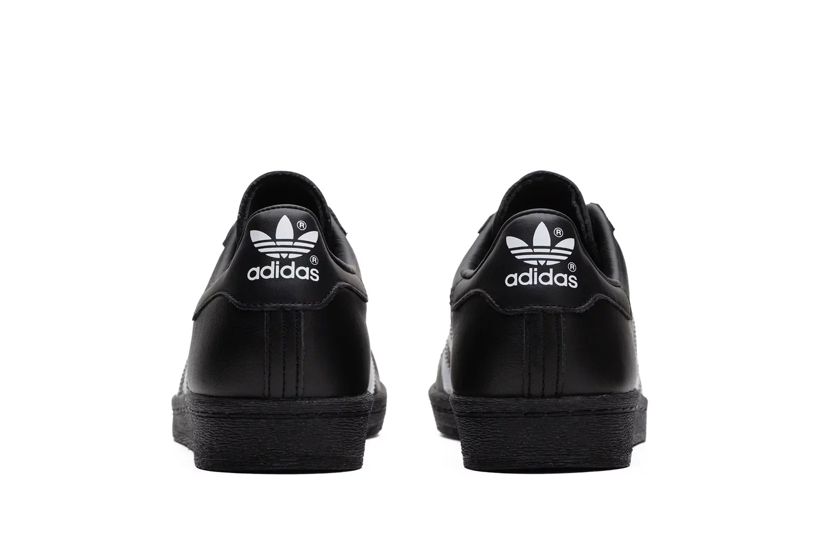 Superstar 82 "Core Black" - 4
