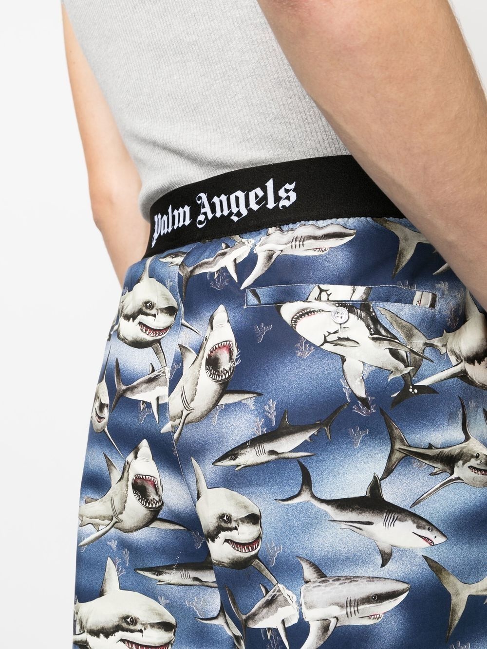 shark-print logo-waist shorts - 5