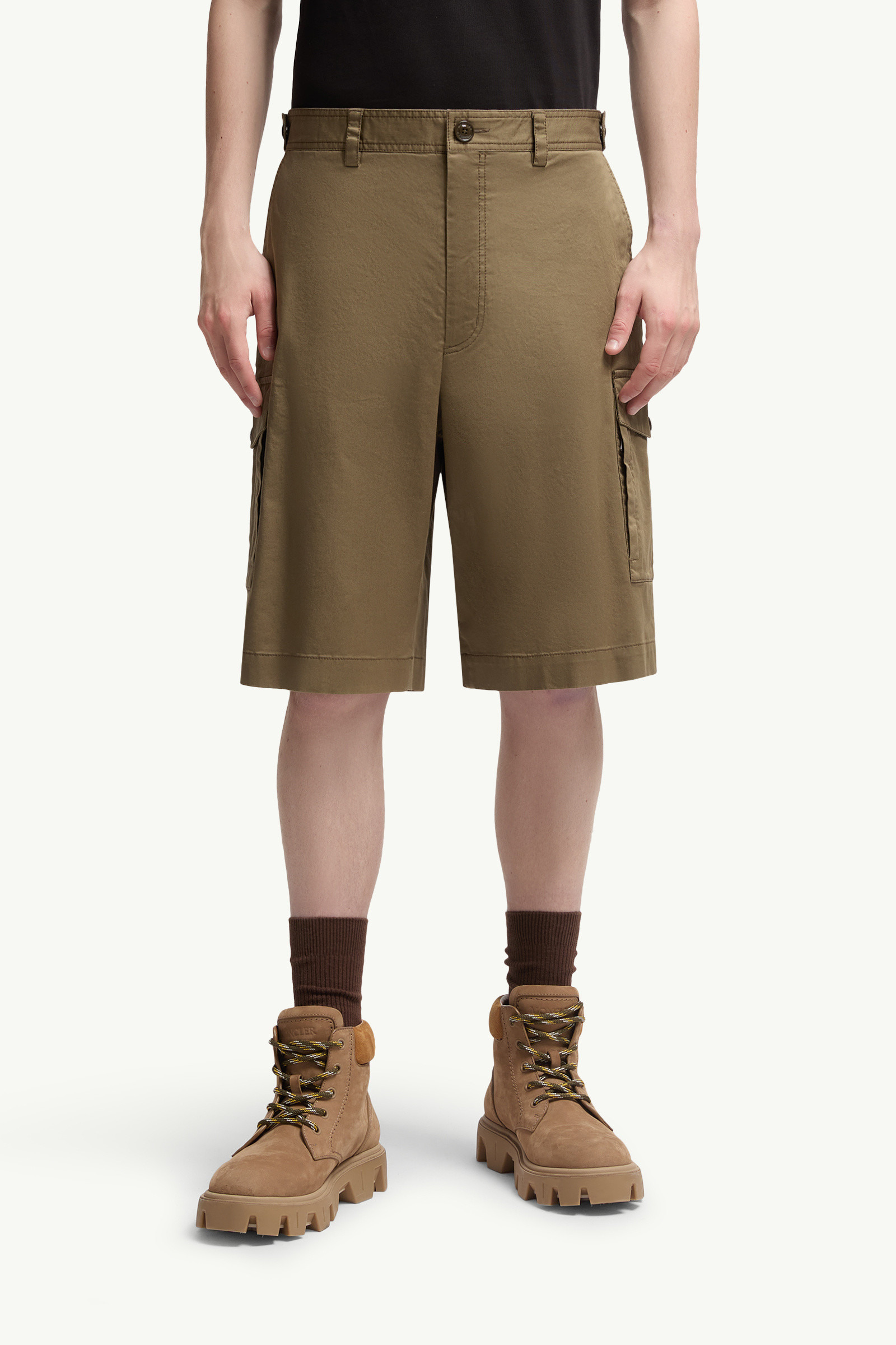 Cotton Gabardine Cargo Shorts - 3