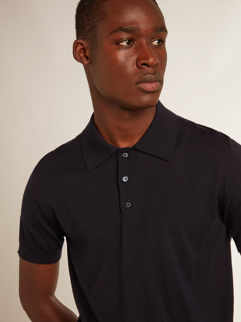Golden Goose Men’s short-sleeved polo shirt in navy-blue merino wool outlook