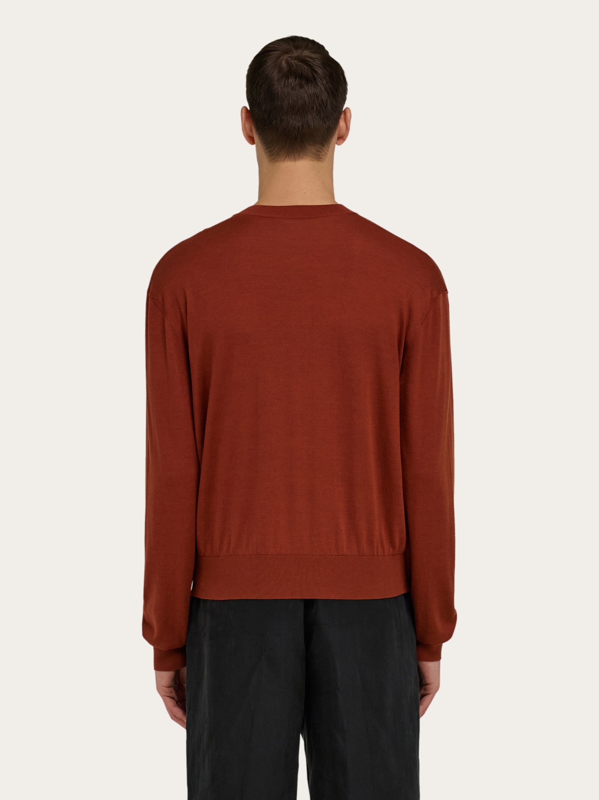 V-neck jumper - 3