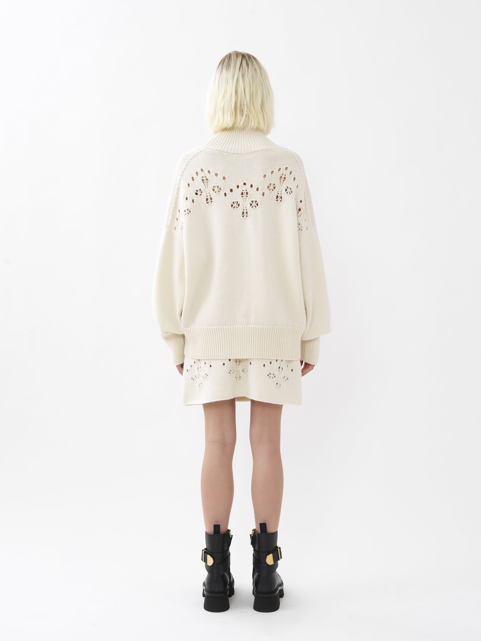 GENEROUS HIGH-NECK SWEATER - 5