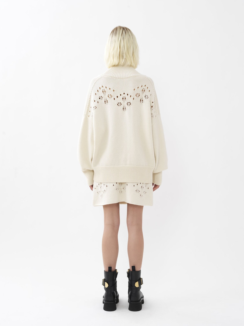 GENEROUS HIGH-NECK SWEATER 5