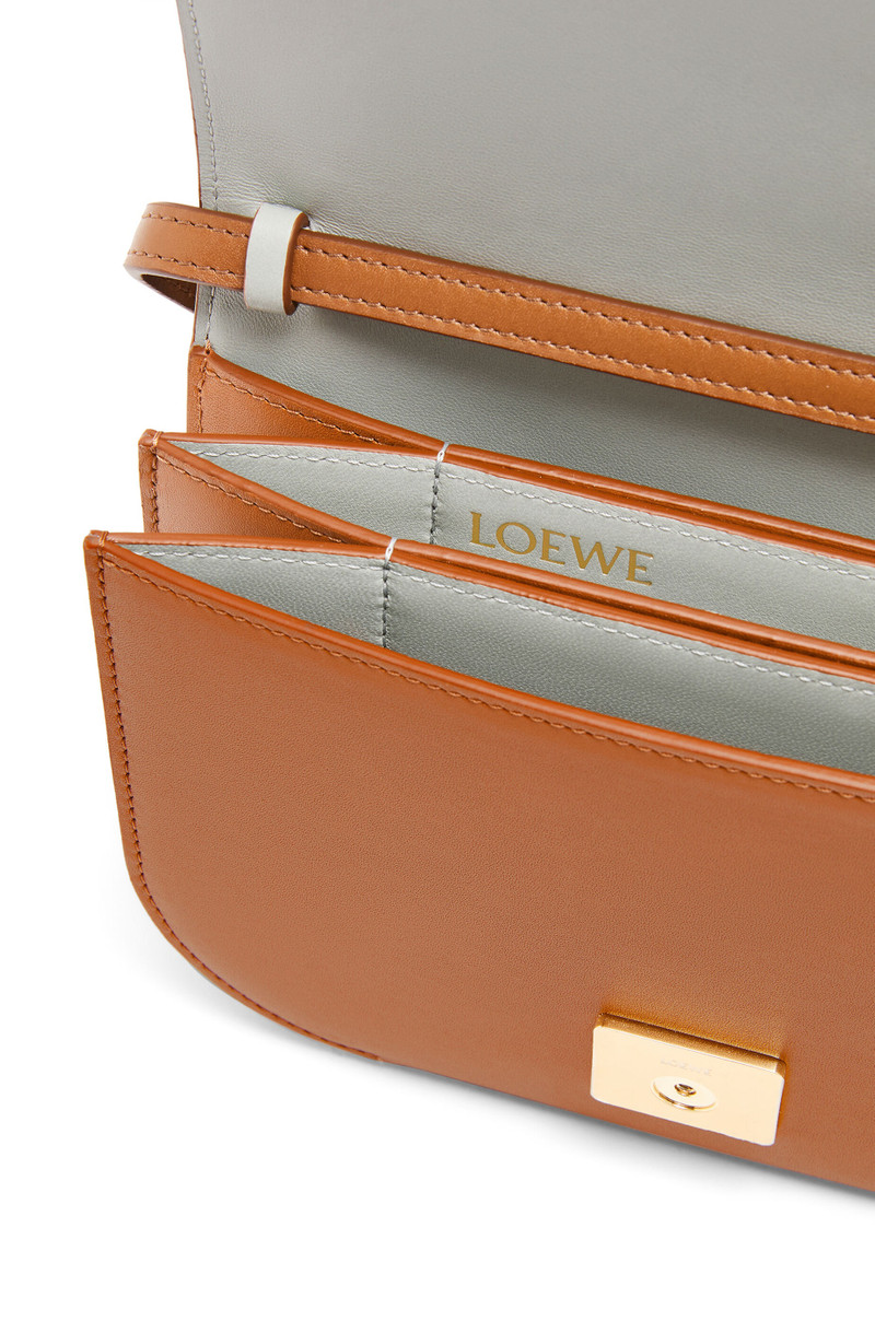 Goya Accordion clutch in silk calfskin 9