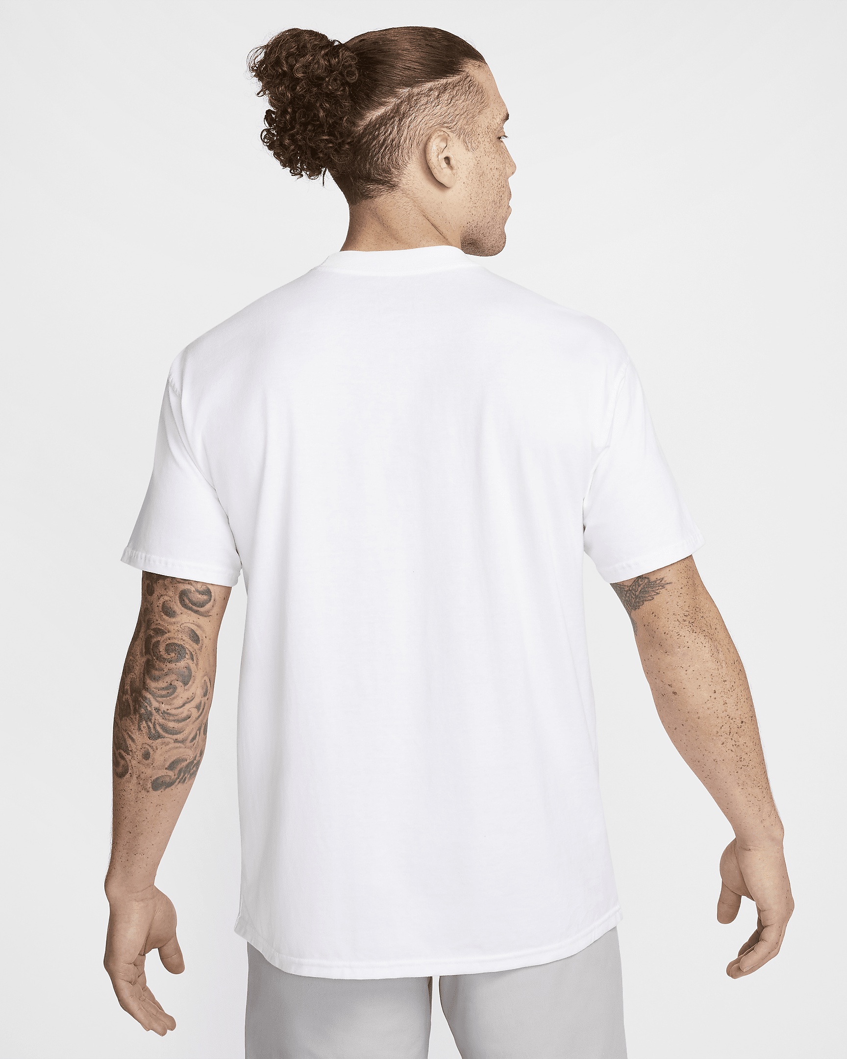 Nike Sportswear Men's Max90 T-Shirt - 2