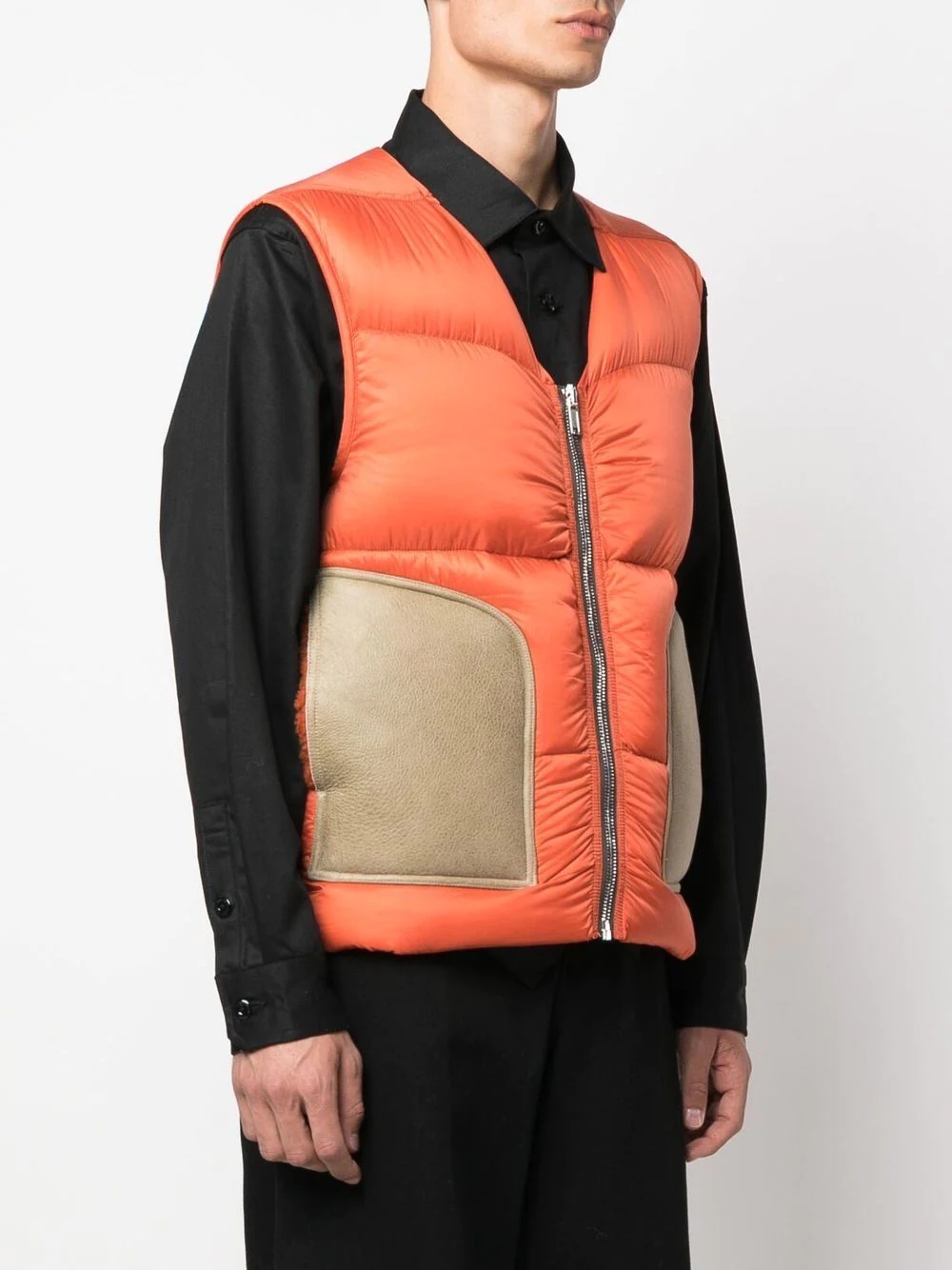 shearling-pocket down gilet - 3