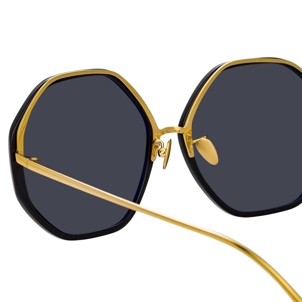 THE ALONA | OVERSIZED SUNGLASSES IN BLACK FRAME (C1) - 4