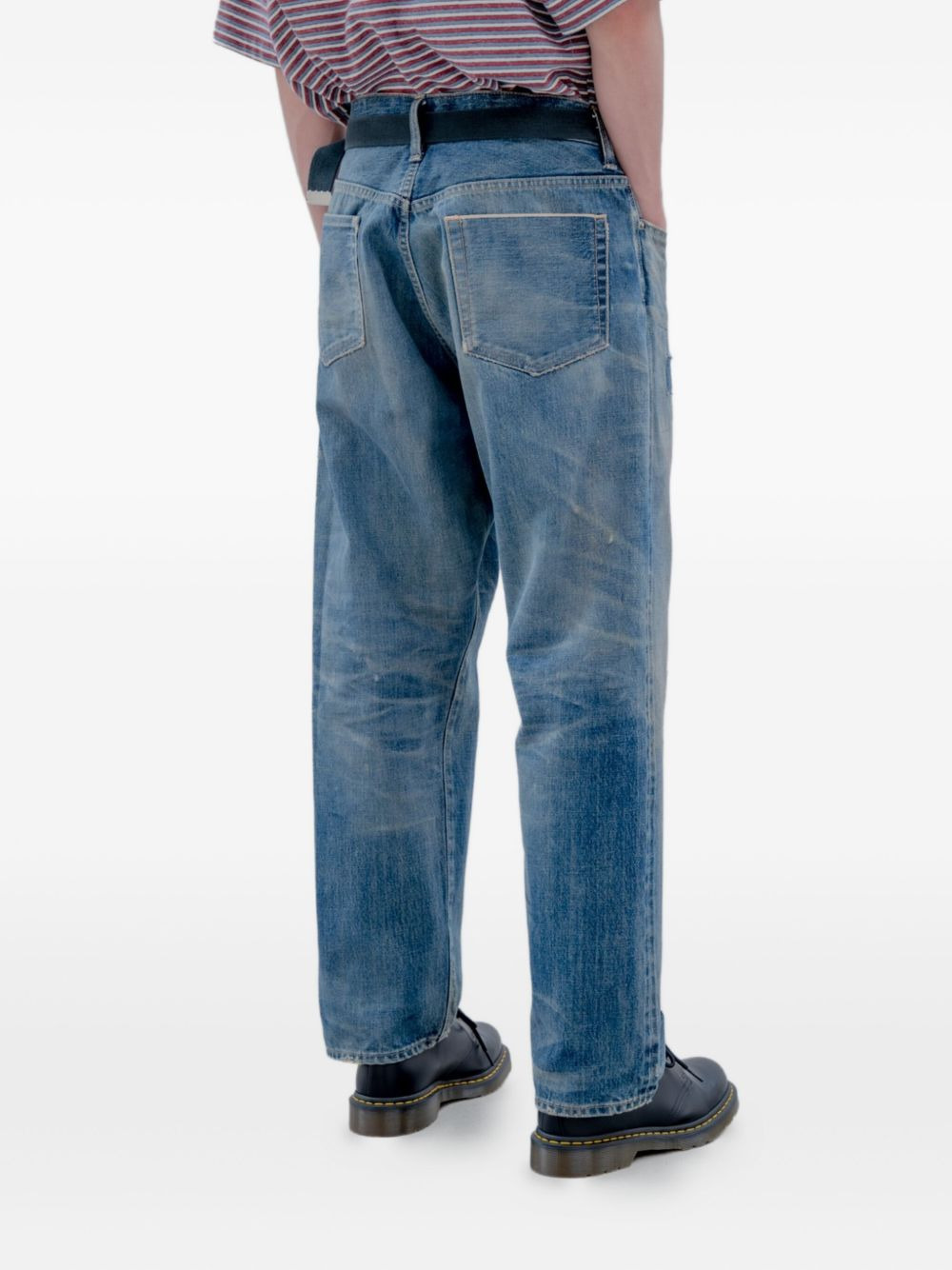 DISTRESSED LIGHT-WASH JEANS - 3