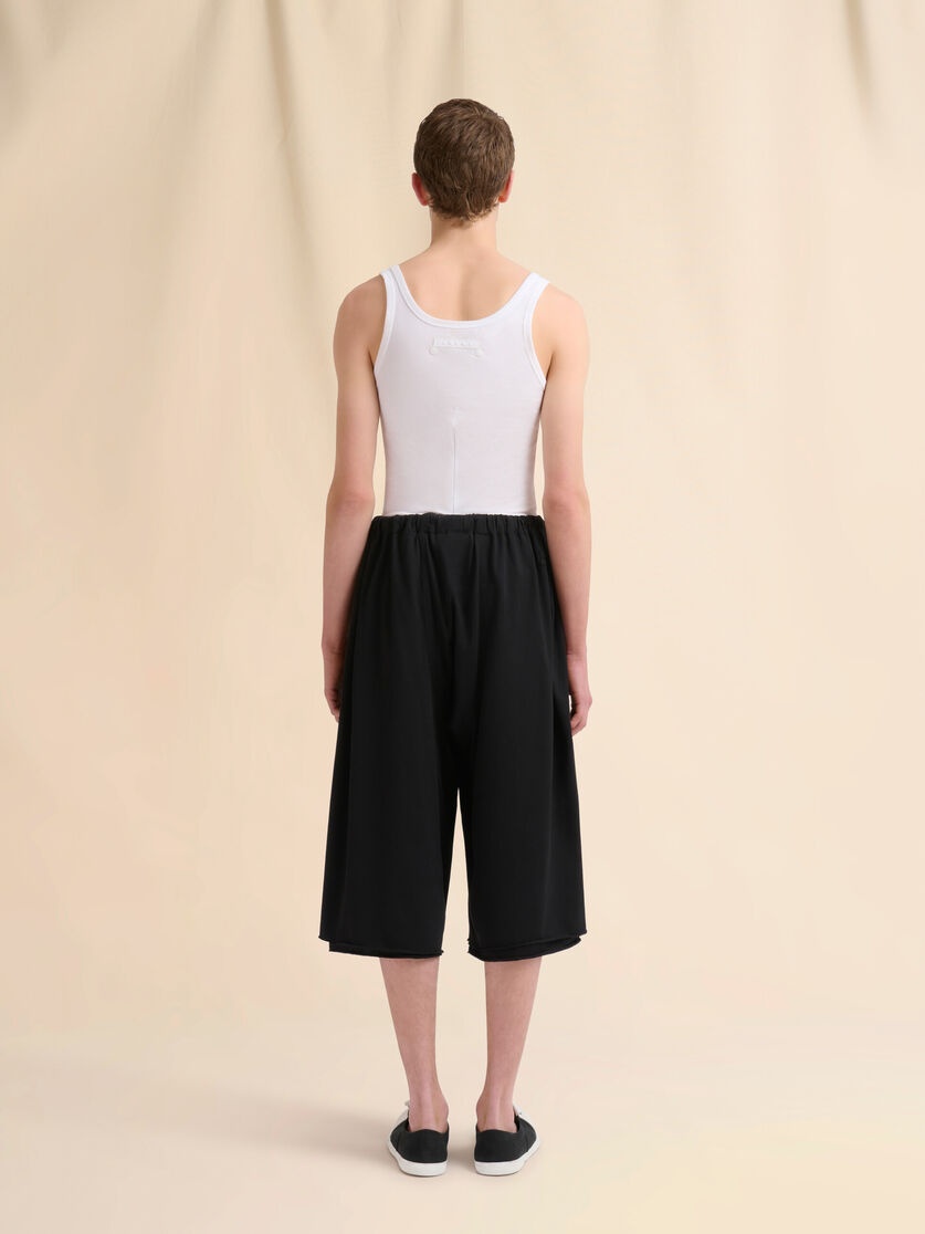 BLACK COTTON 3/4 TROUSERS WITH PRINTED QUOTES - 3