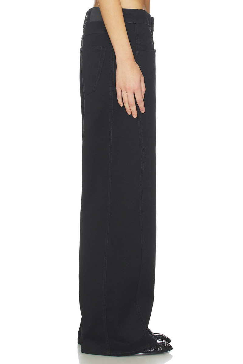 CLOSED Tori Barrel Jeans outlook