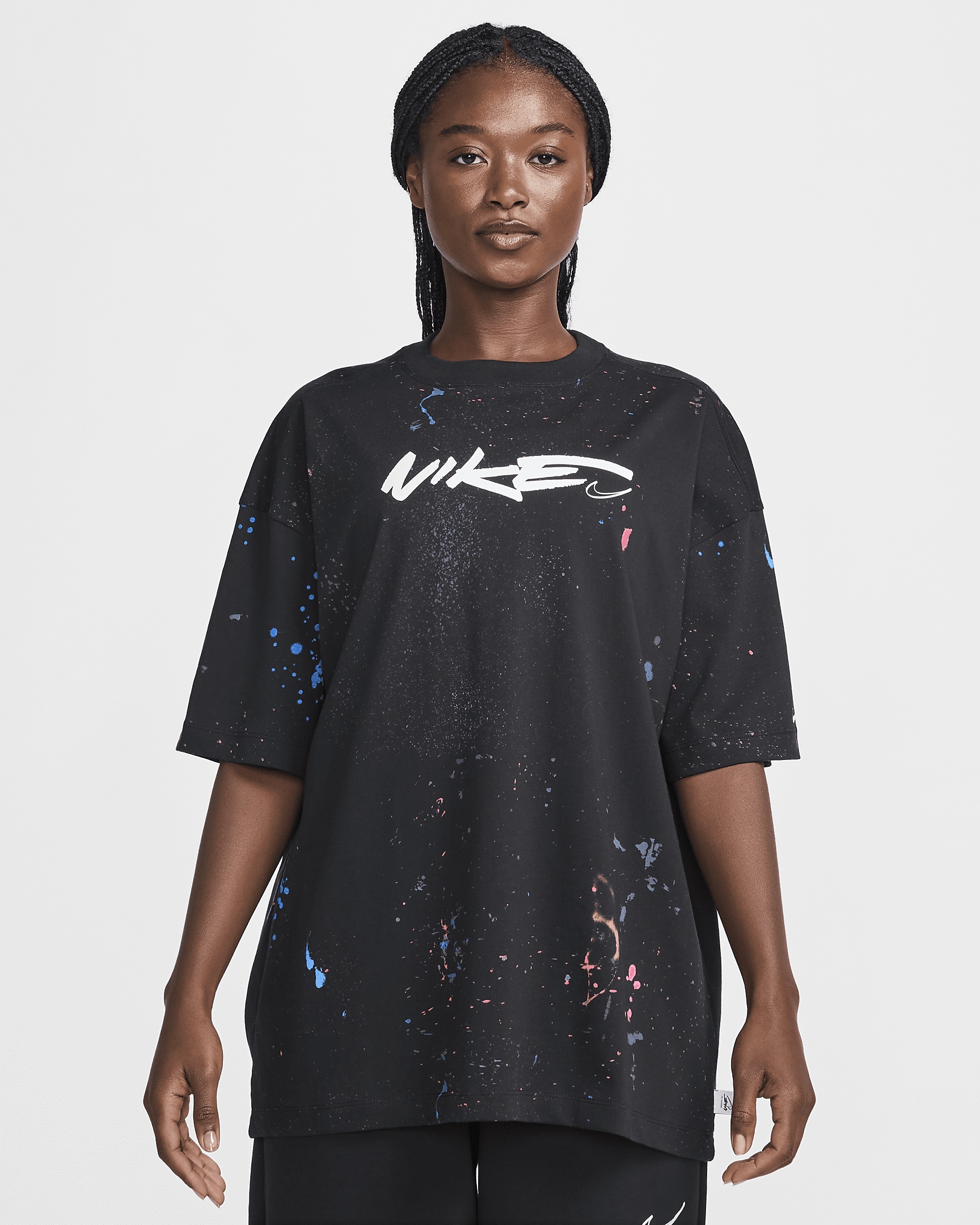 Oversized nike tee hotsell