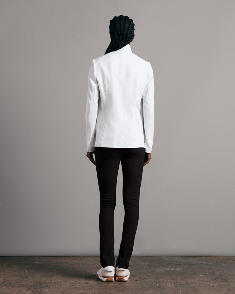 Sid Cotton Pique Blazer
Slim Fit Blazer 5