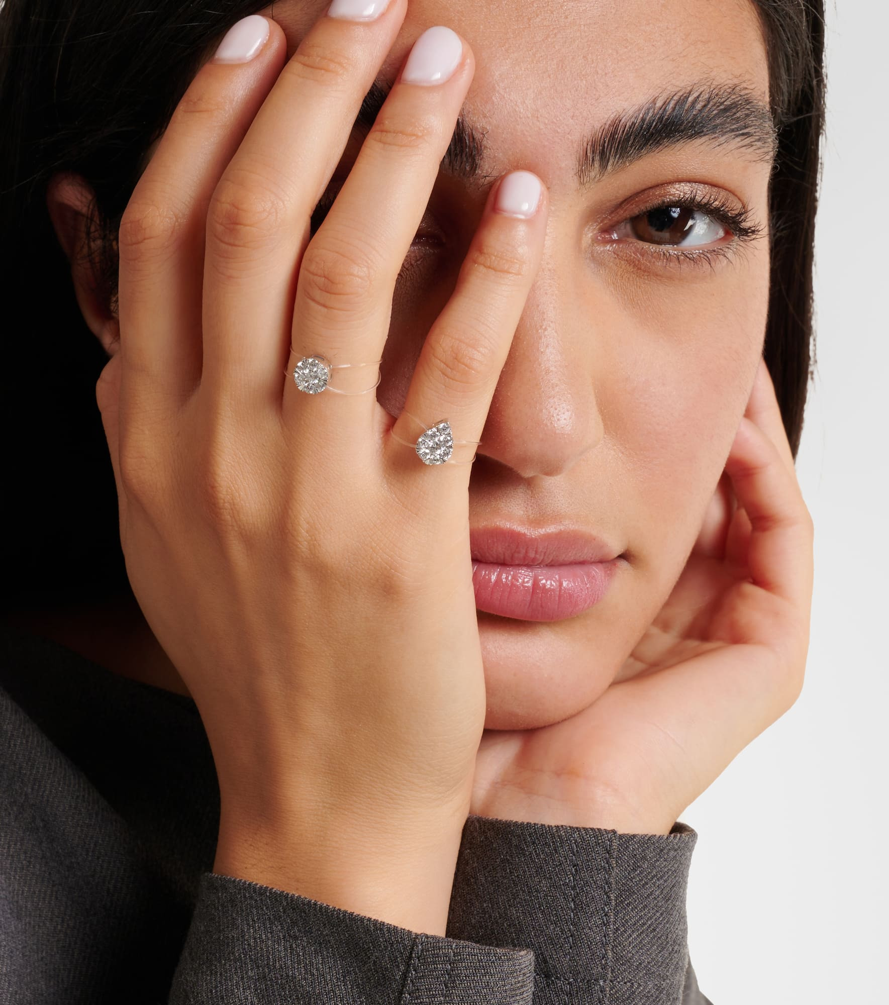 Floating 18kt white gold ring with diamond - 3