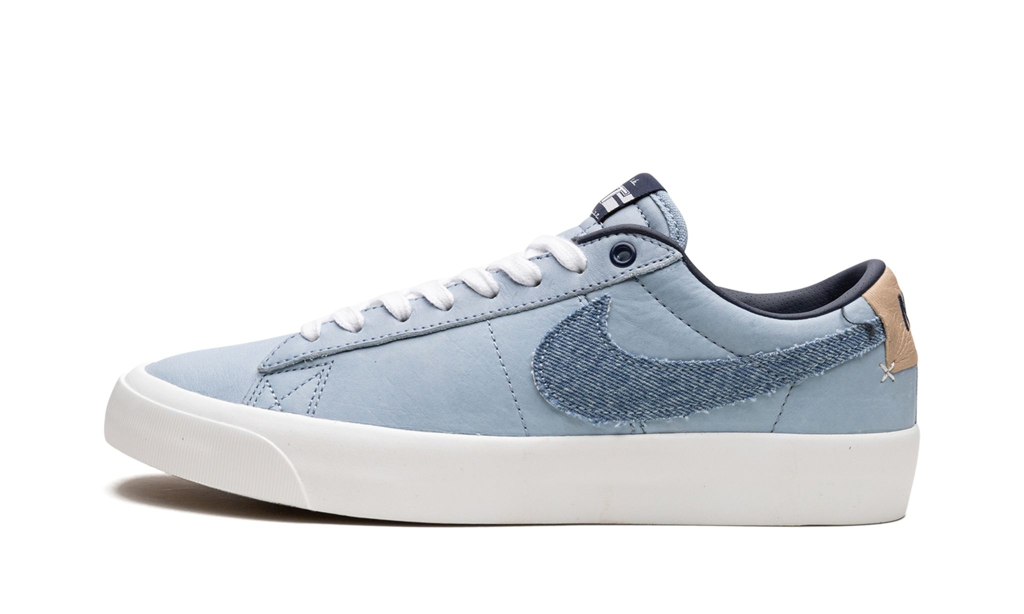 SB Zoom Blazer Low GT "Light Denim" - 1