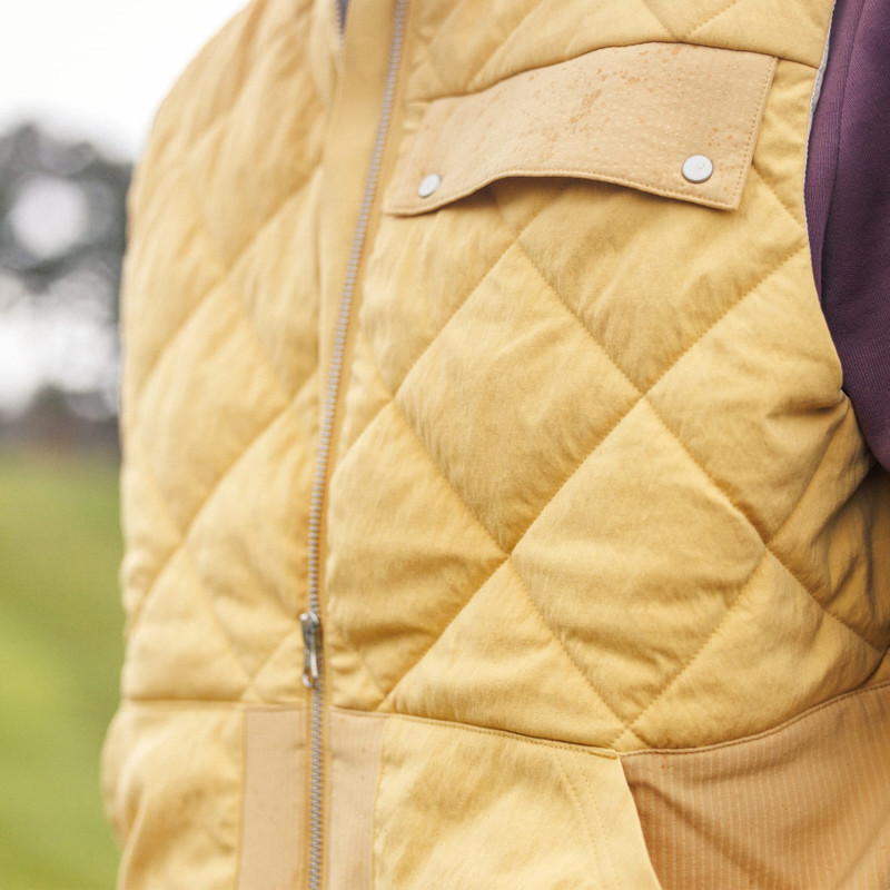 adidas Go-to Quilted Dwr Full Zip Vest outlook