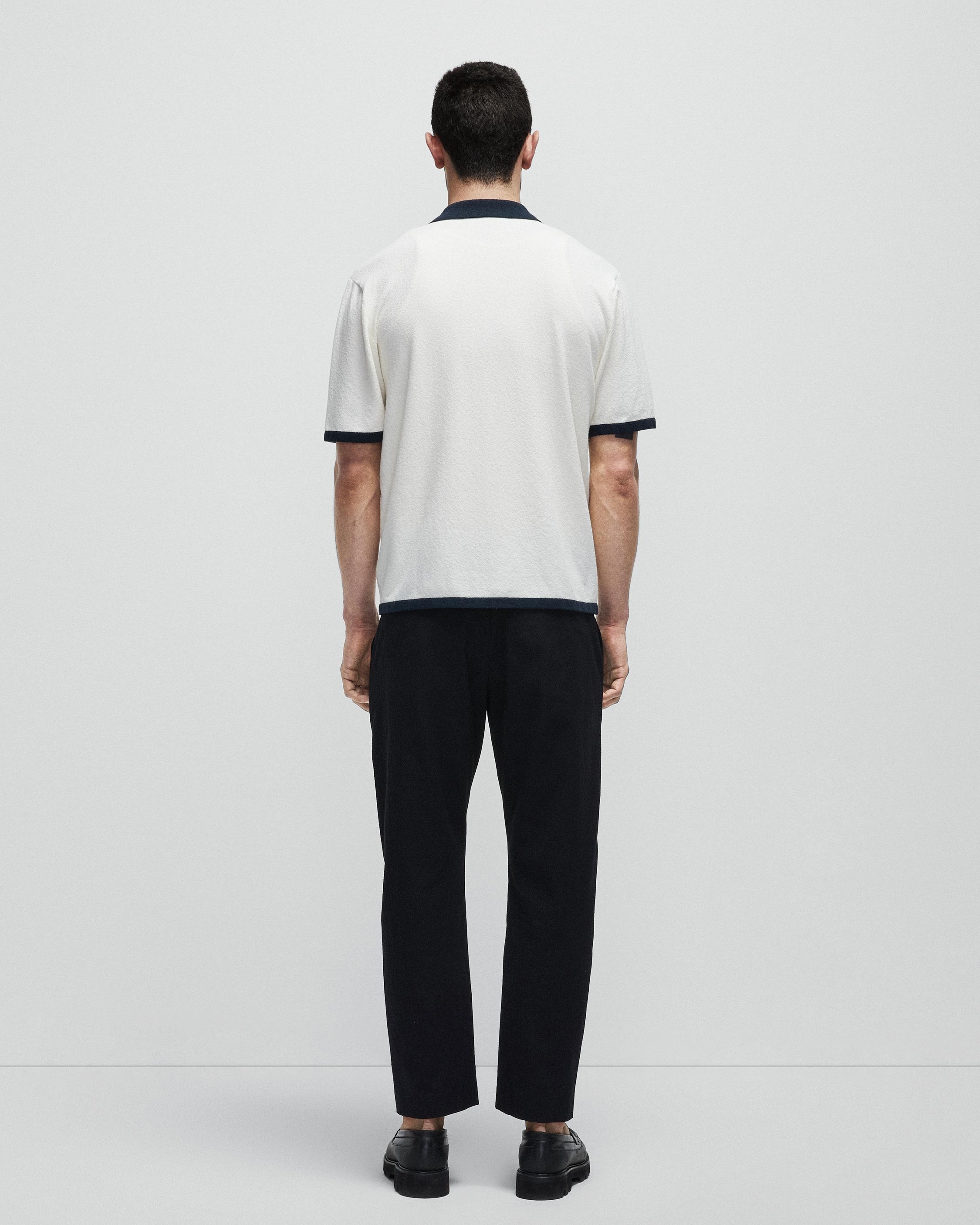 Avery Zuma Toweling Shirt
Classic Fit Shirt - 7