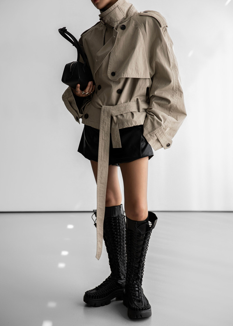 Mads Cropped Trench - Beige 11