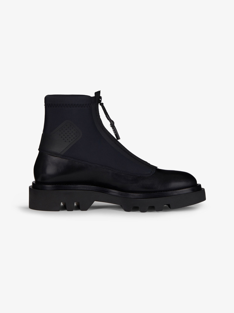 Combat boots in leather and neoprene 1