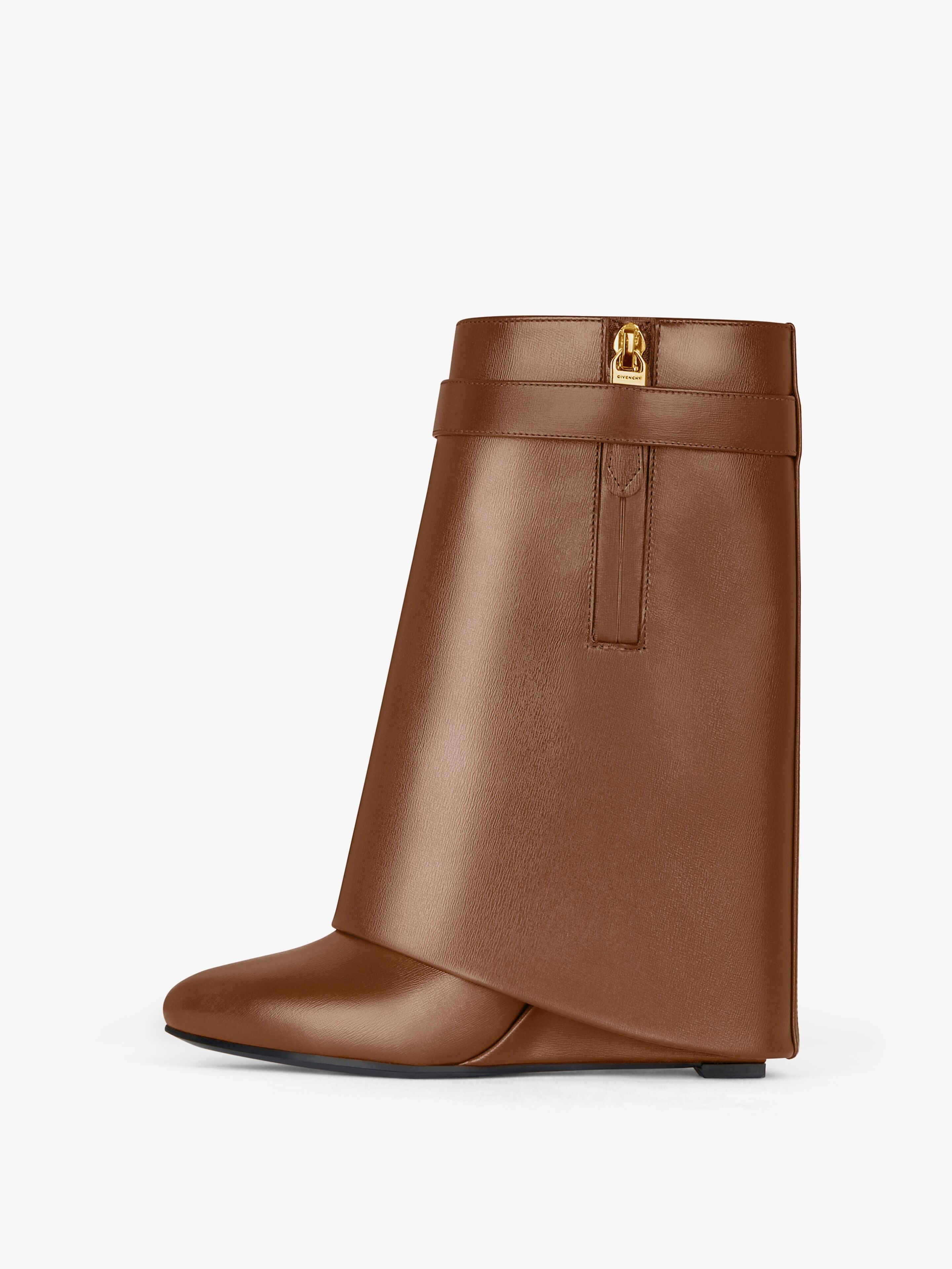 SHARK LOCK ANKLE BOOTS IN LEATHER - 5