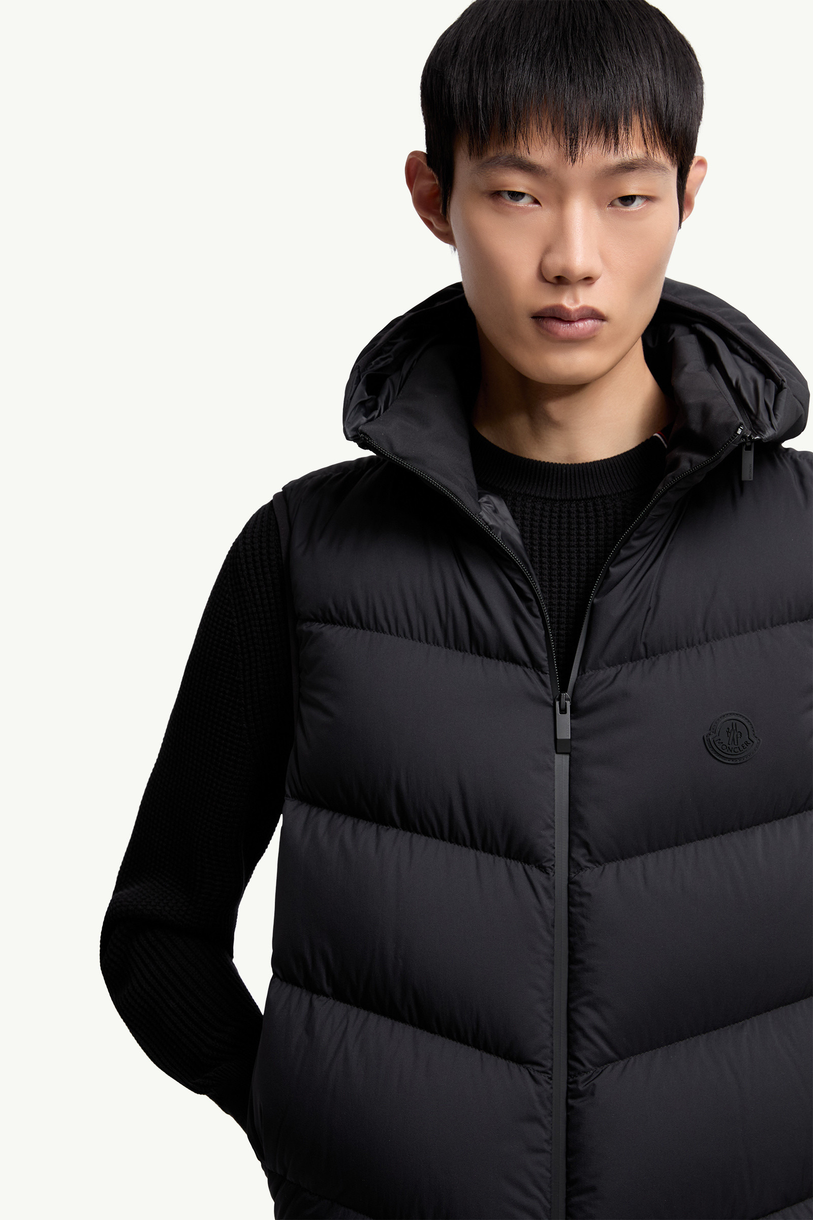 Guersac Diagonal-Quilted Hooded Down Vest - 7