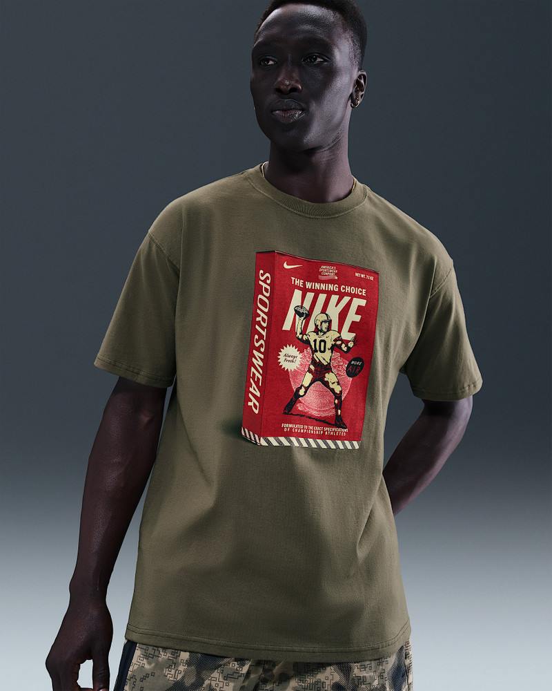 Nike Sportswear Men's Max90 T-Shirt 1