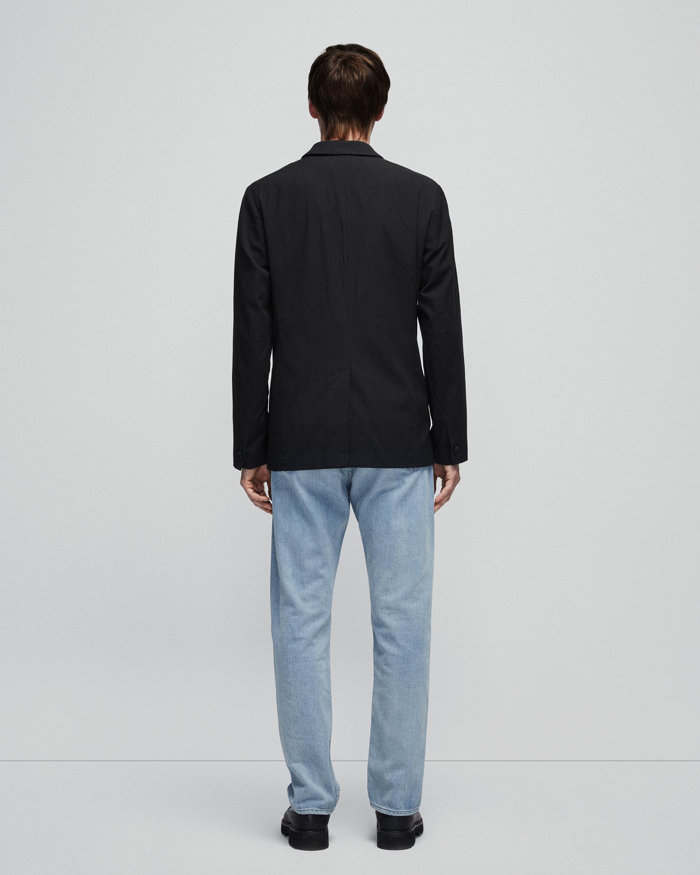 Linden Blazer
Stretch Seersucker Blazer - 6