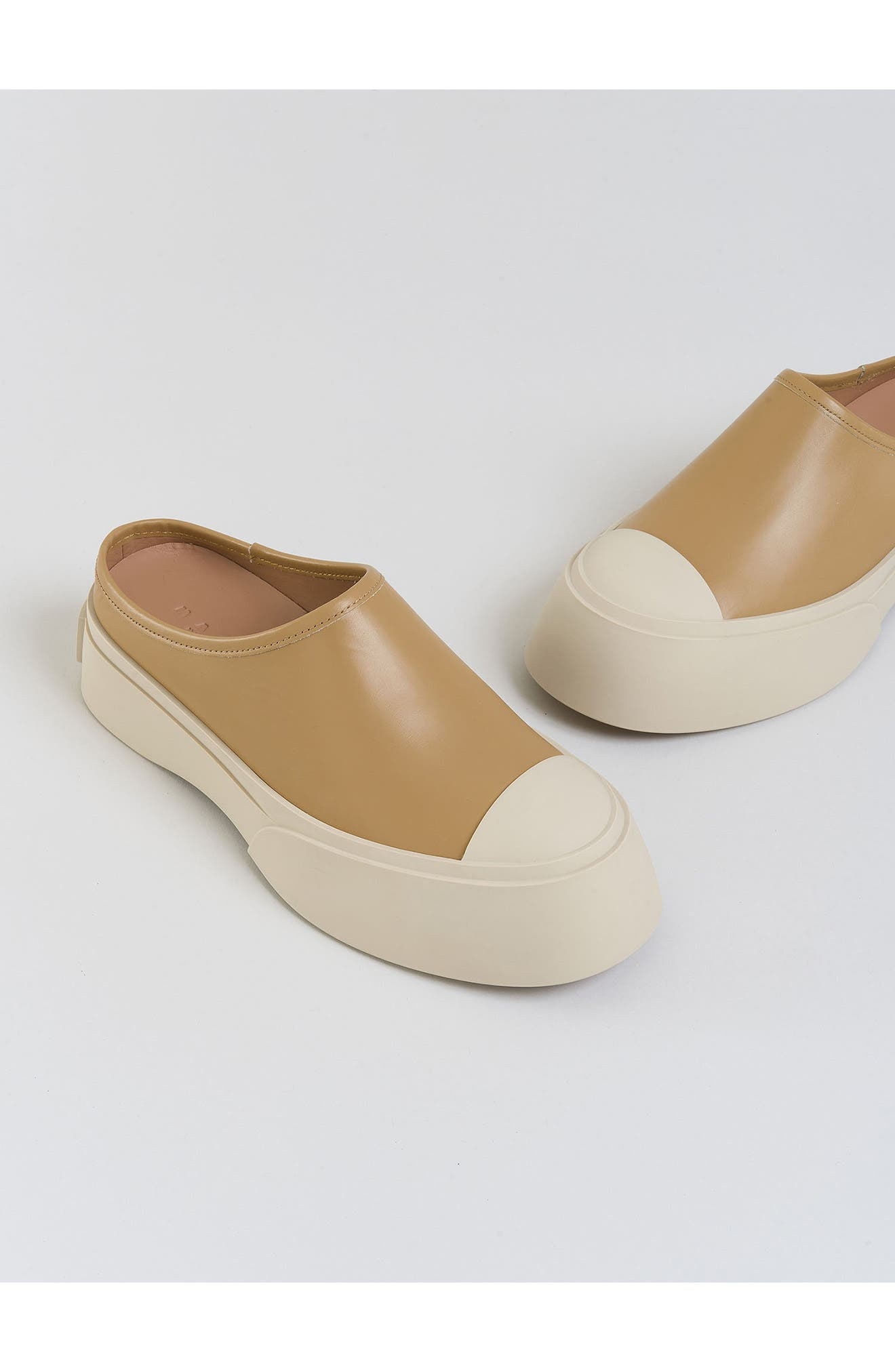 Pablo Leather Mule Sneaker - 7