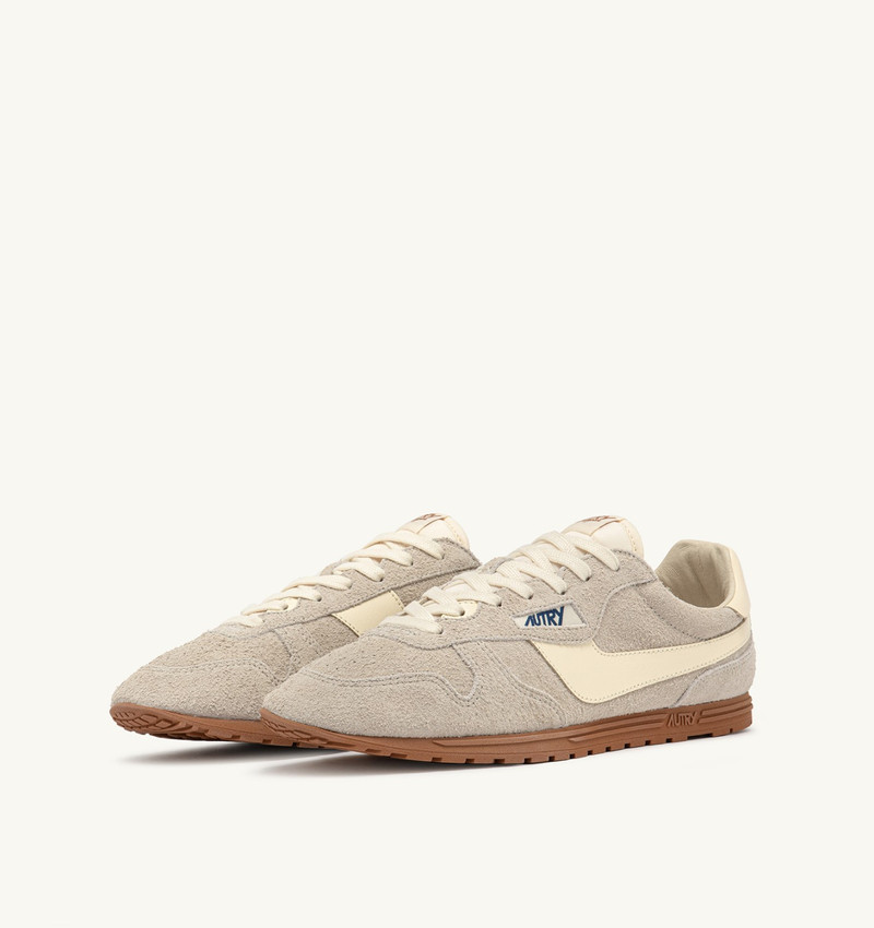 AUTRY SNEAKERS WINDSPIN IN SUEDE AND LEATHER COLOR WIFE AND RUTABAGA outlook