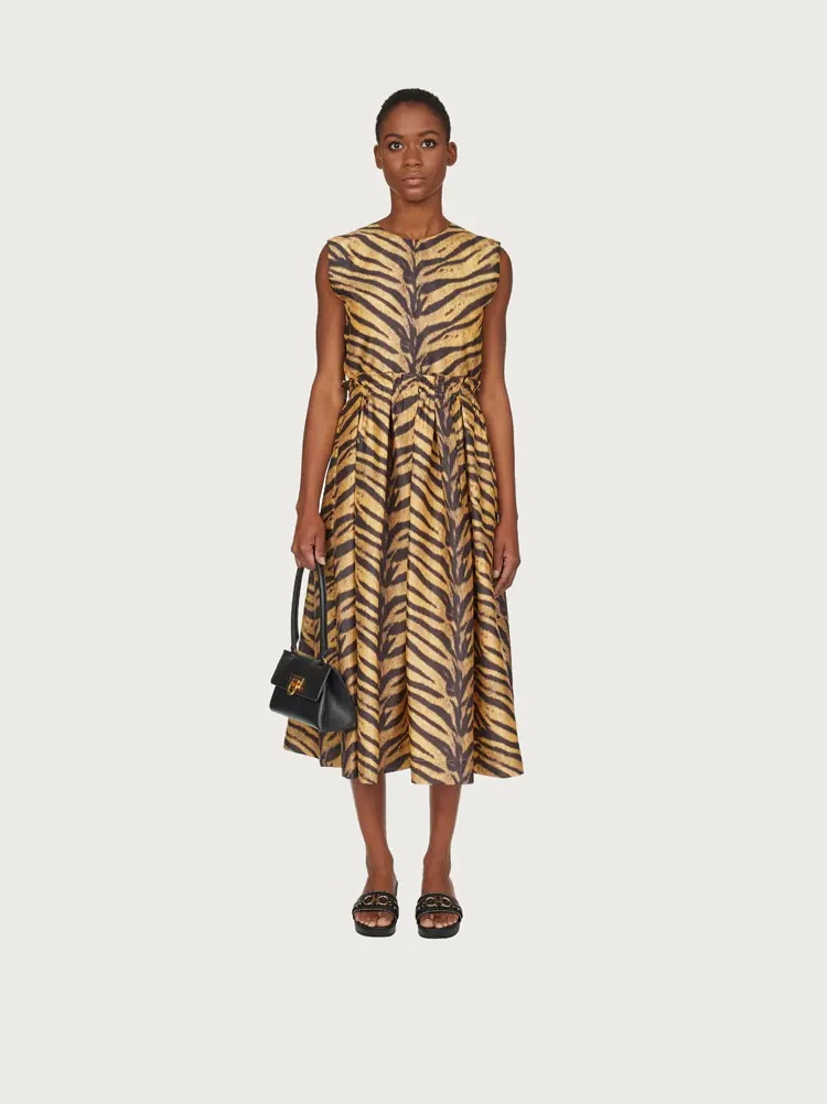SLEEVELESS ANIMAL PRINT DRESS - 8