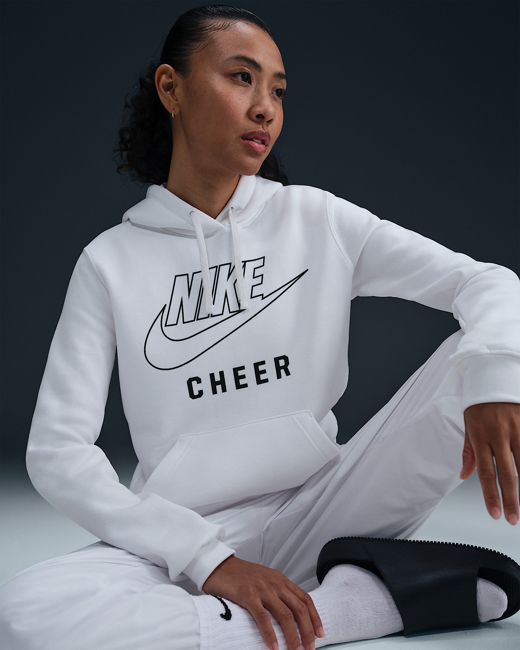 Nike Women's Cheer Pullover Hoodie - 3