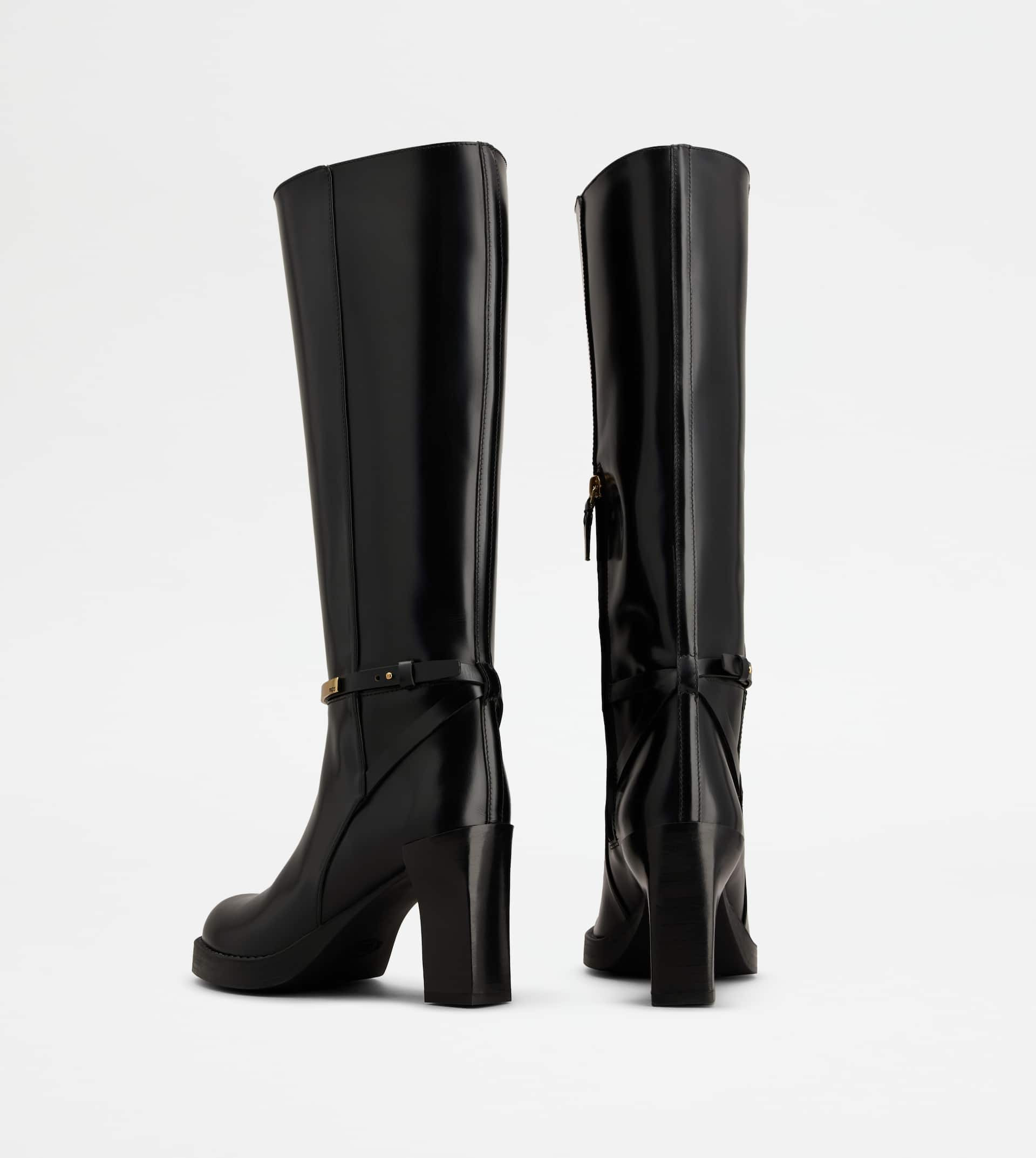 BOOTS IN LEATHER - BLACK - 3