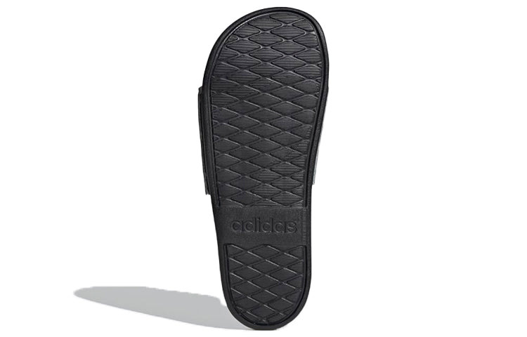 (WMNS) adidas Adilette Comfort Slide 'Silver Metallic' FW7683 - 6