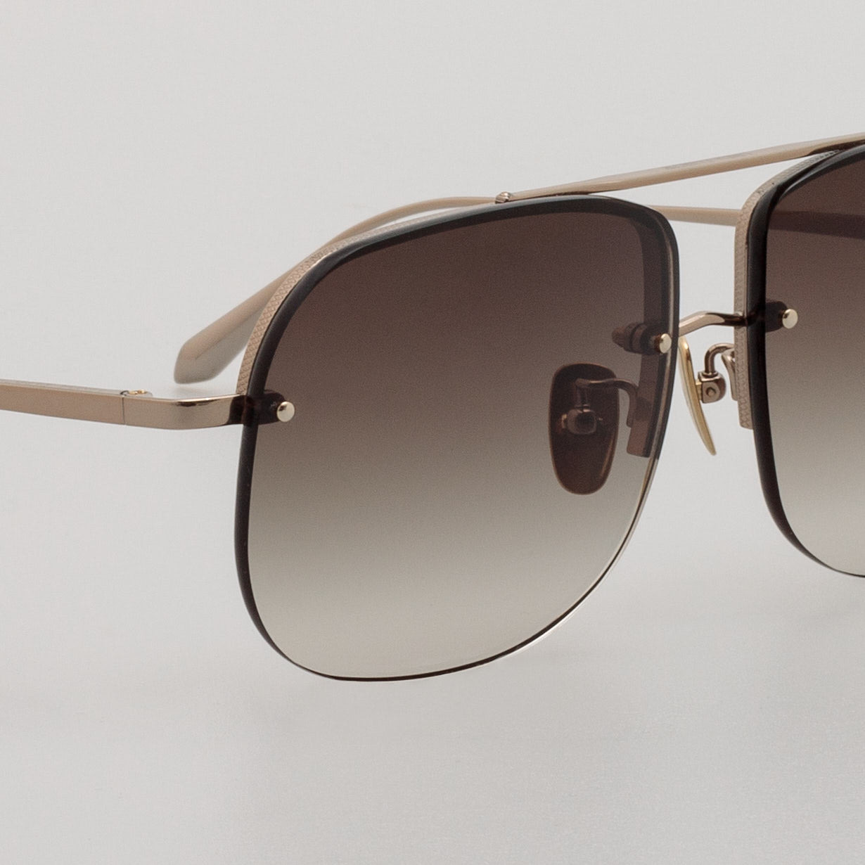 Seren Aviator Sunglasses in Light Gold - 7