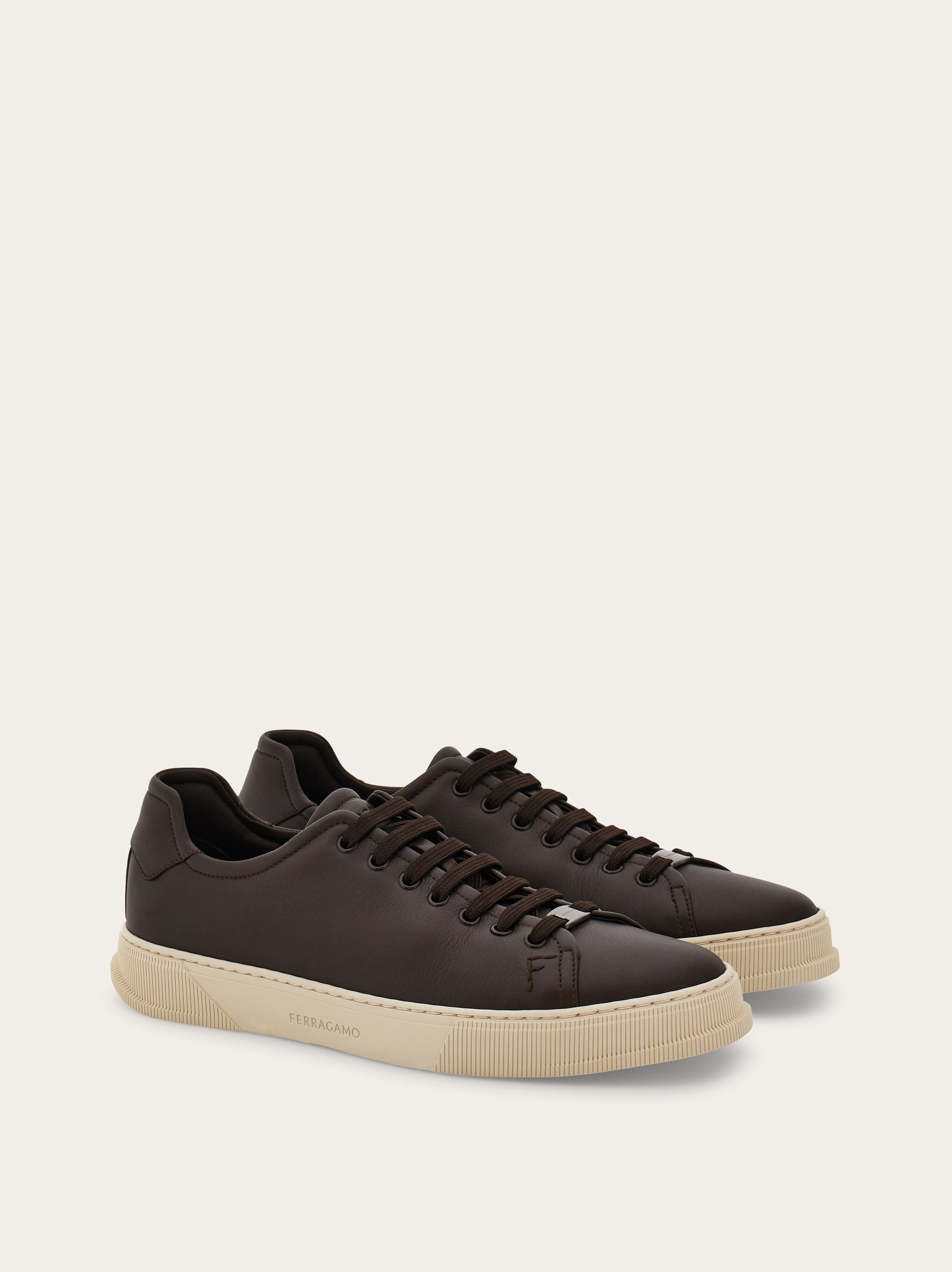 Low-top sneaker - 5