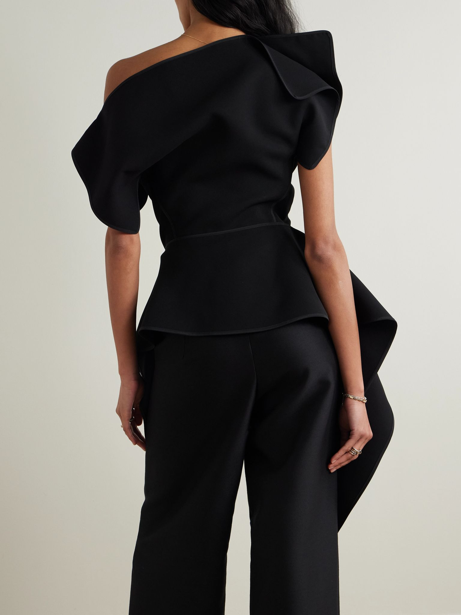 Resolute asymmetric ruffled crepe peplum top Black - 3