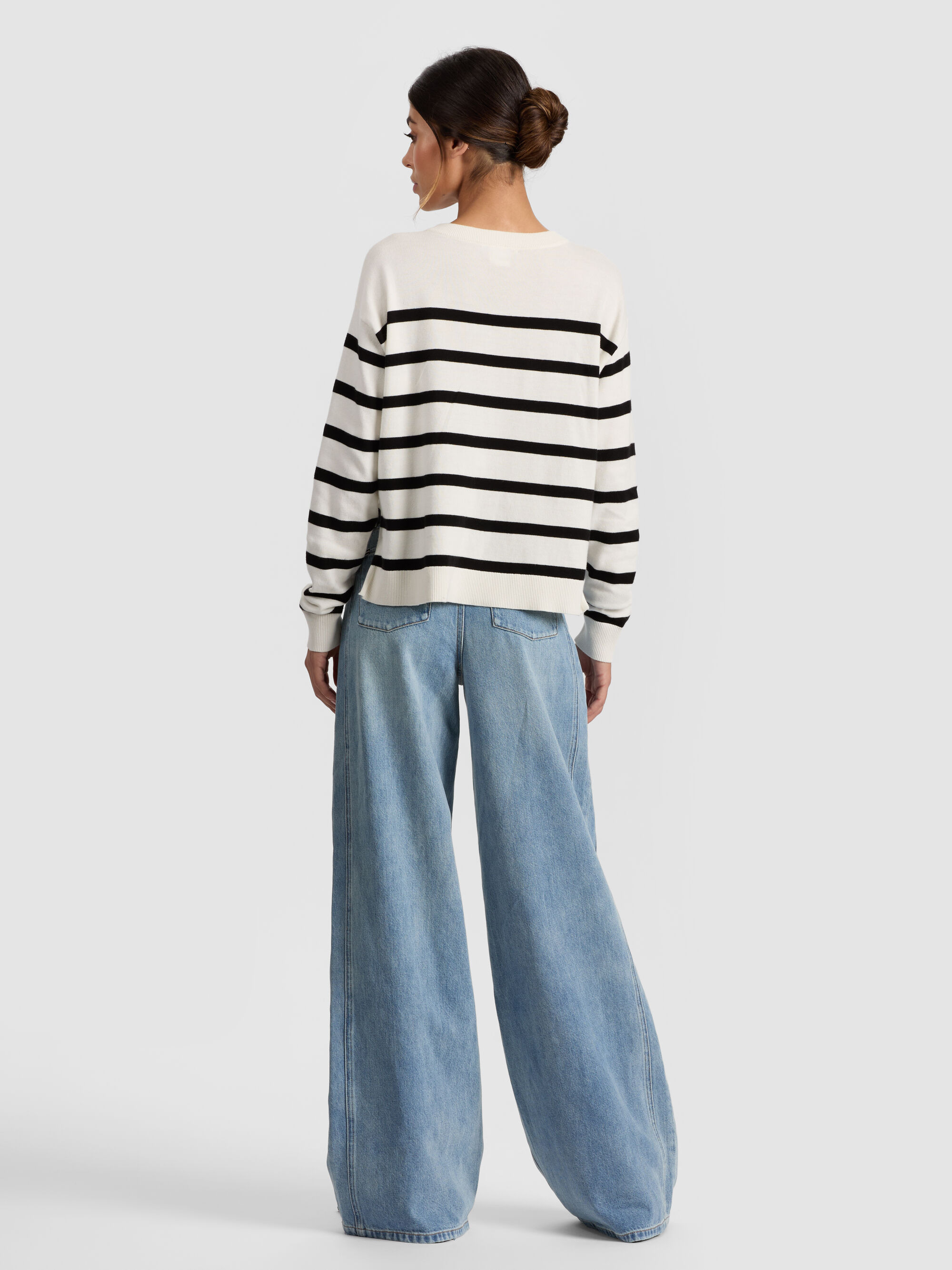 PATTERSON EASY PULLOVER - 4
