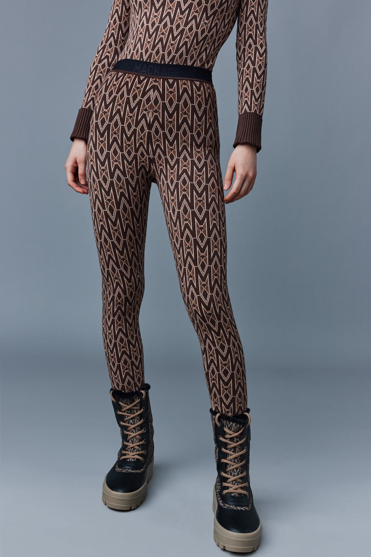 COURTNEY Agile-360 knitted monogram leggings - 5