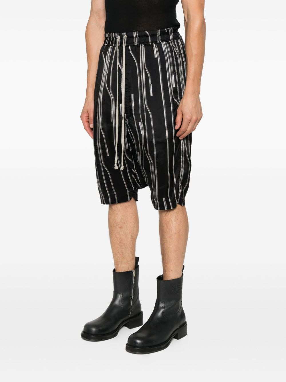 Rick's Pods stripe-pattern drawstring shorts - 3