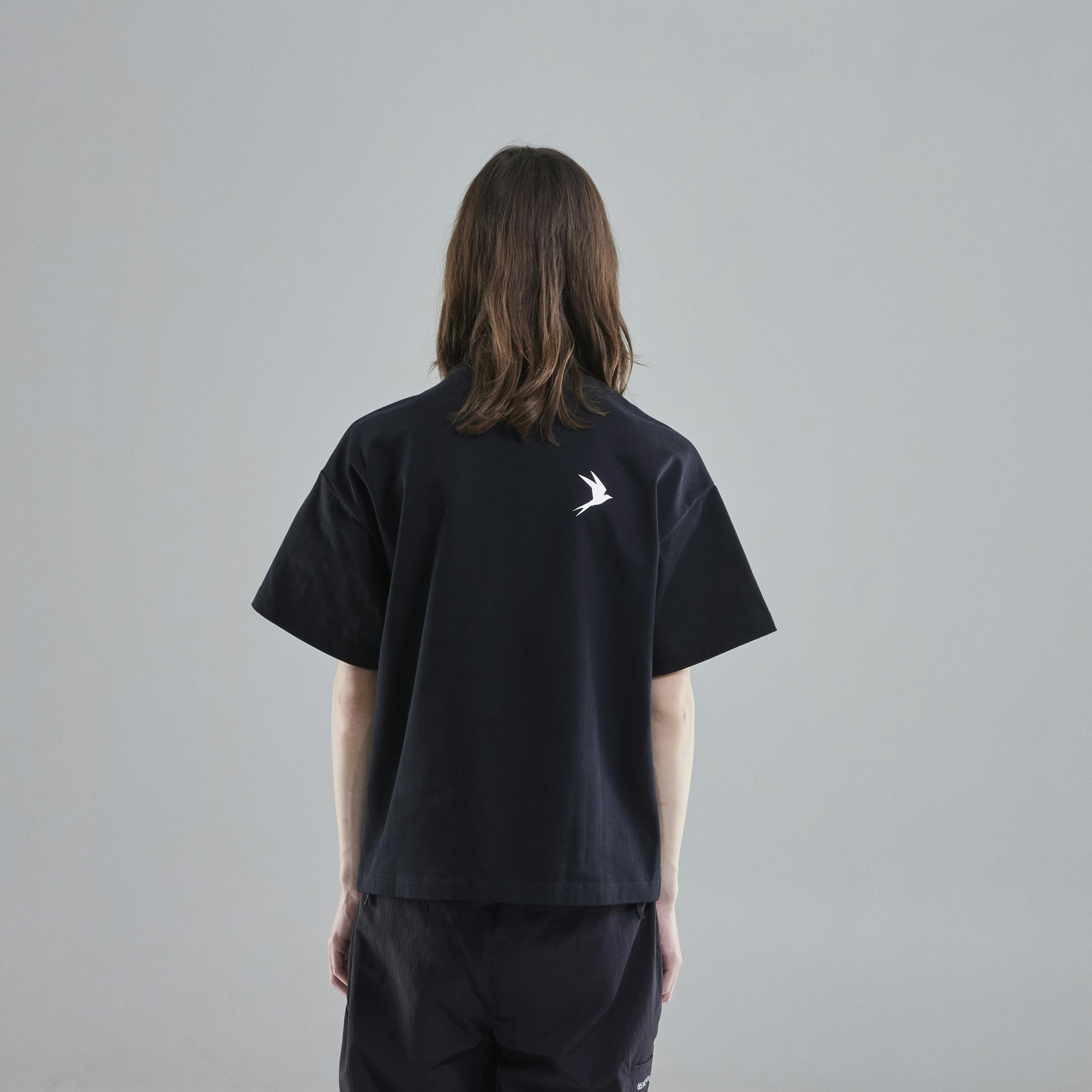 Hringbraut T-Shirt (Unisex) - 8