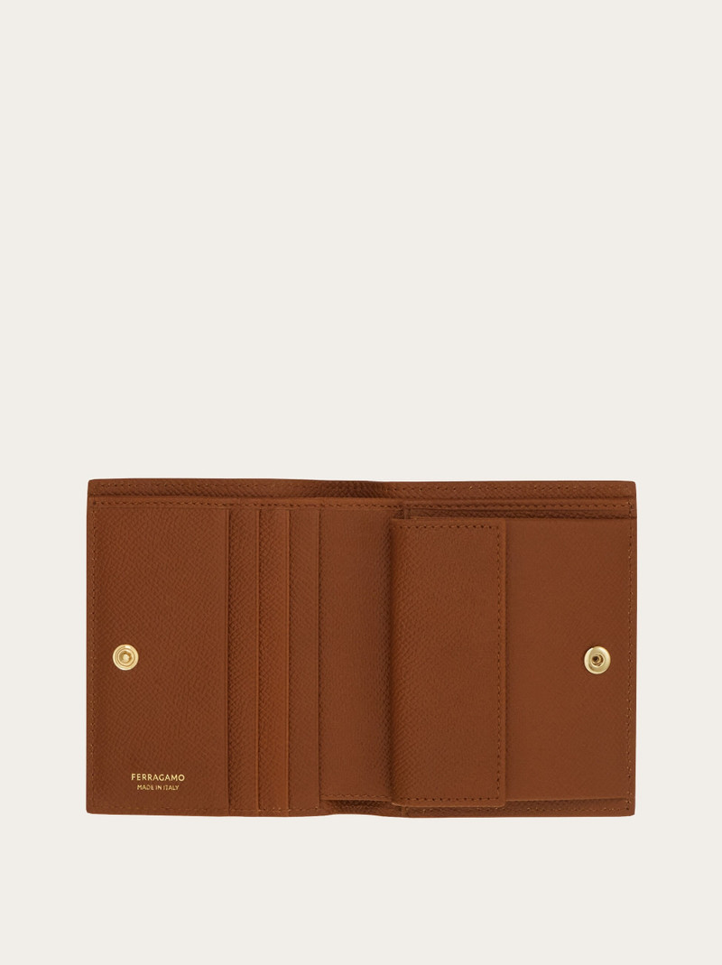 FERRAGAMO Gancini compact wallet outlook