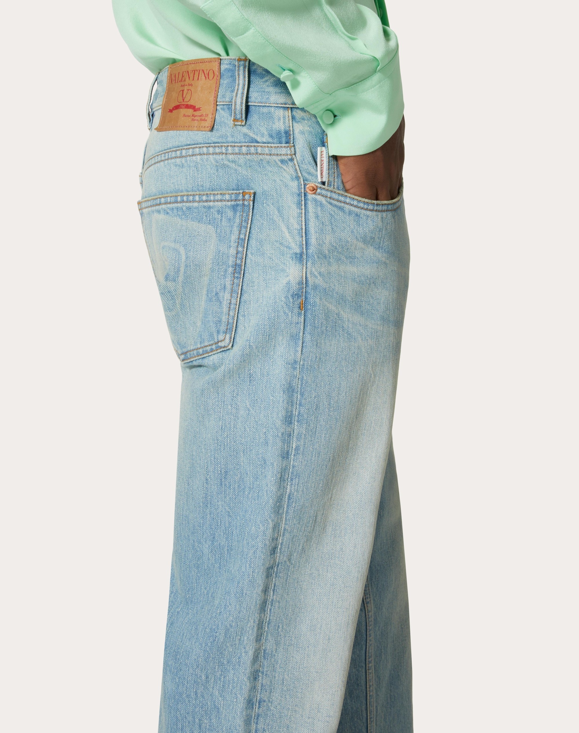 DENIM PANTS WITH EMBOSSED VLOGO SIGNATURE - 5