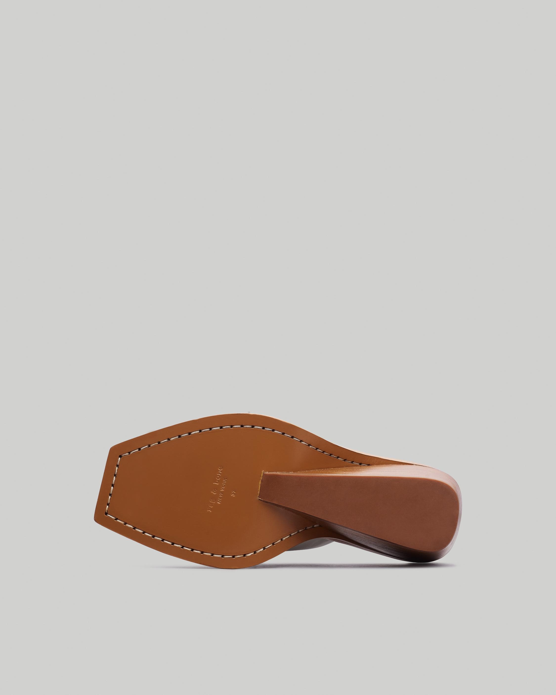Santiago Wedge Sandal - Leather
Platform Sandal - 5