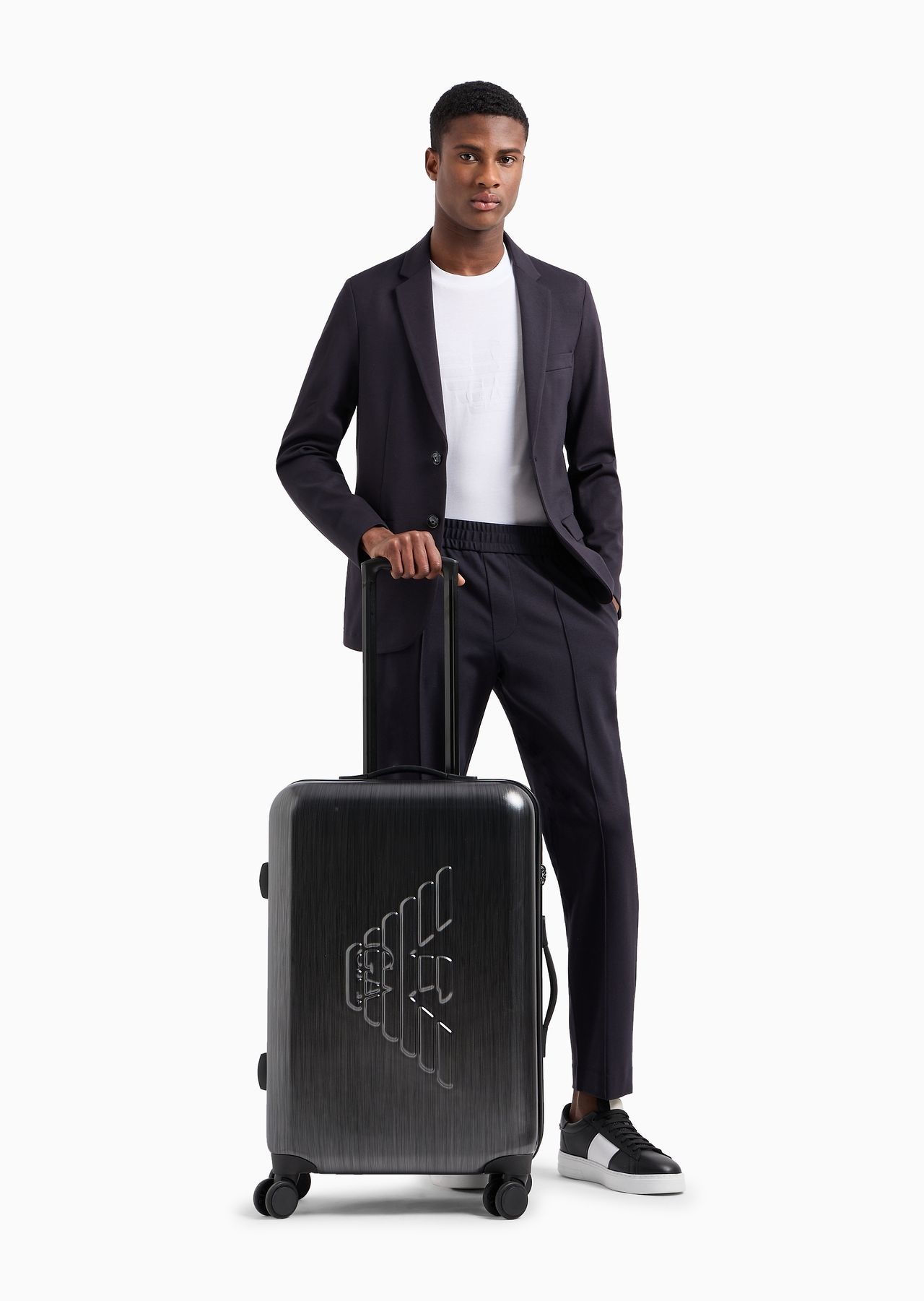 ABS medium trolley suitcase with oversized, embossed eagle - 7