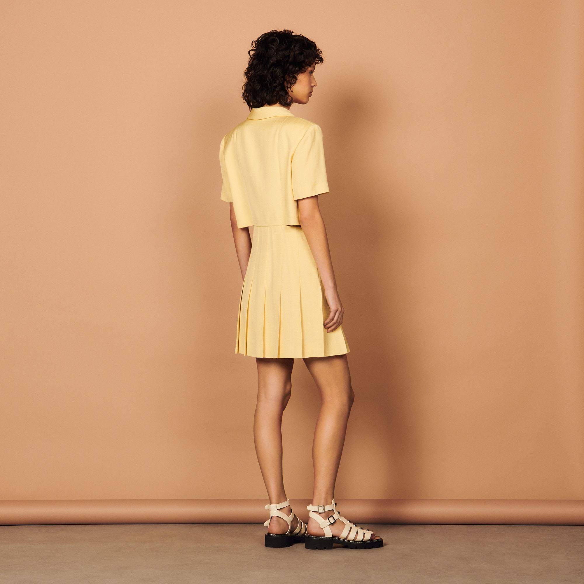 Tailored dress with cut-outs - 2