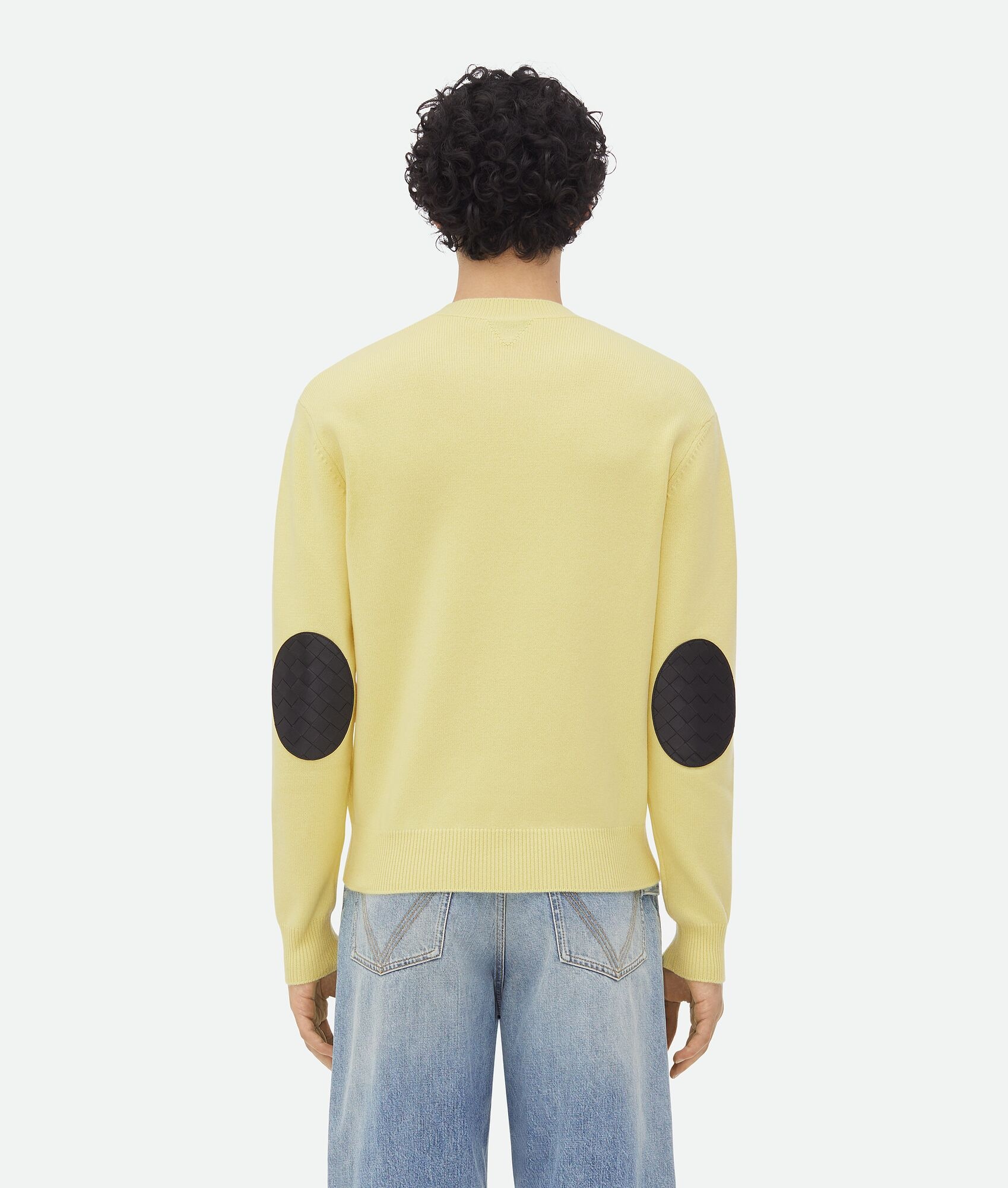 Cashmere Jumper With Intrecciato Leather Patches - 3